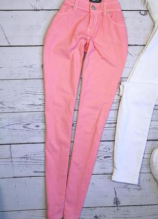 Красиві рожеві джинси1 фото
