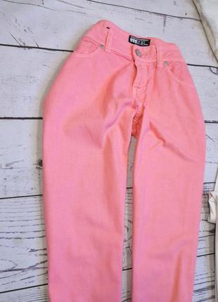 Красивые розовые джинсы4 фото