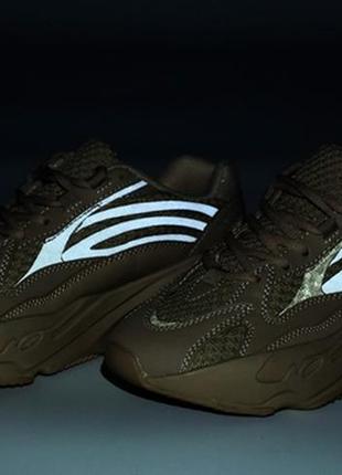 Adidas yeezy boost 700 full beige7 фото