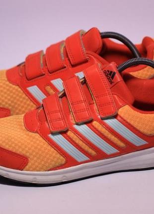 Ортопедический кроссовки