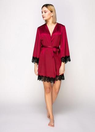 Serenade 809 жіночий бордовий шовковий халат з мереживом марсала