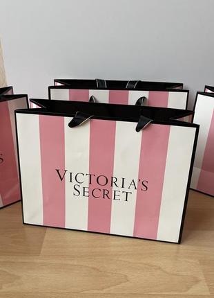 Victoria’s secret подарункові пакети