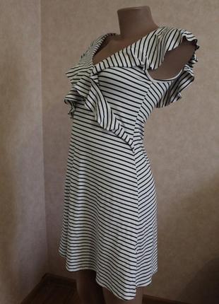 Нежное платье в полоску, м, 38,белое2 фото
