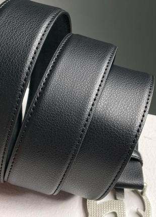 Мужской кожаный ремень премиум качества в брендовом стиле3 фото