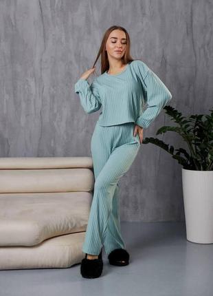 Женский стильный домашний комплект двойка штаны и кофточка в широкий рубчик цвет фисташковый одежда для сна4 фото