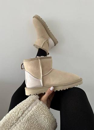 Женские зимние сапоги на меху жэнские зимние угги ugg mini