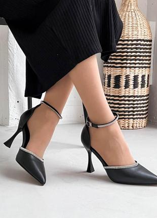 Женские туфли на каблуке, черные, экокожа2 фото