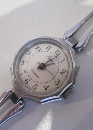 Годинник жіночий наручний "променів" знак якості. зроблений у ссер. на ходу No3