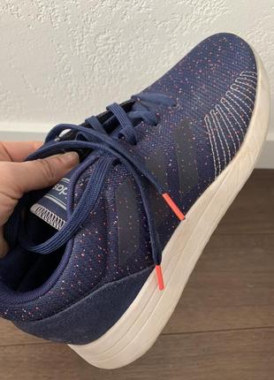 Кроссовки adidas 42 г.