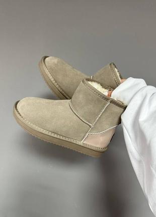 Угги угги угг ugg mini sand lacquer1 фото