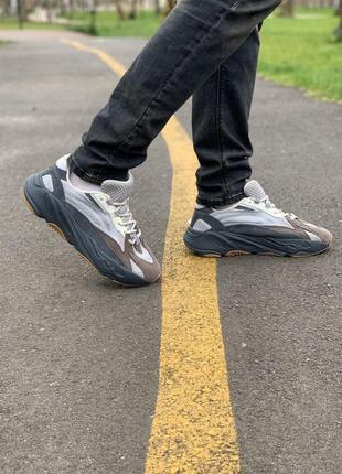 Мужские кроссовки adidas yeezy boost 7004 фото