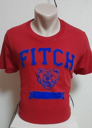 Бомбовая футболка красного цвета с апликацией на груди abercrombie & fitch muscle, оригинал