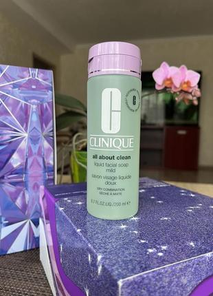 Гель для вмивання мило clinique liquid facial soap mild