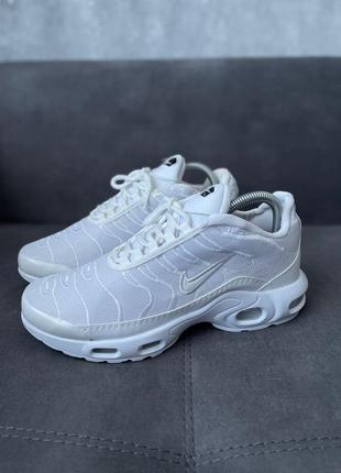 Продам nike air max plus tm