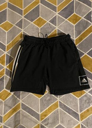 Adidas шорты