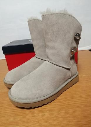 Ugg australia