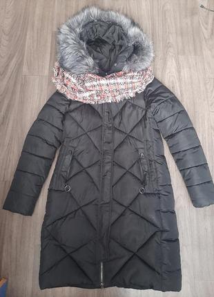 Зимова куртка ( пуховик)1 фото