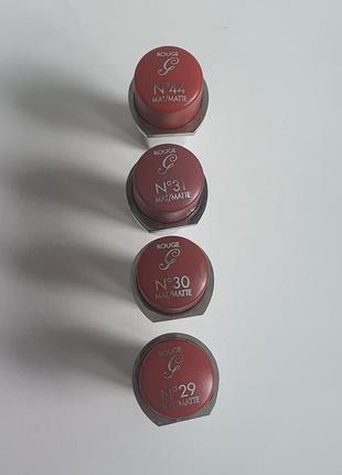 Матова помада для губ guerlain rouge g matte