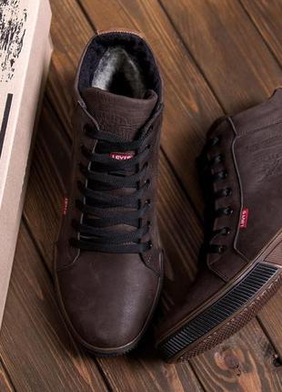 Мужские зимние кожаные кроссовки levis chocolate classic3 фото