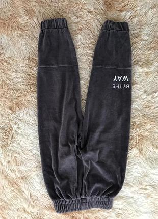 Вельветовые брюки