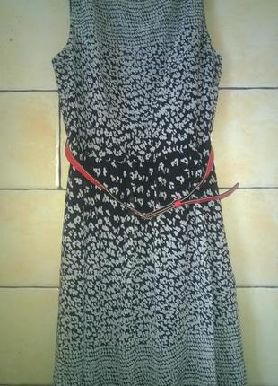 Платье стильное на девушку размер 34