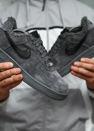 Зимові чоловічі nike air force 1 07 mid lv8 (сірі)