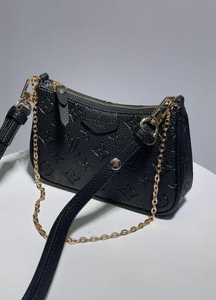 Женская сумка louis vuitton easy pouch on strap monogram black2 фото