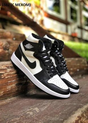 Зимові чоловічі  nike air jordan 1 retro high (чорно/білі)