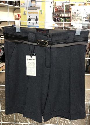 Шорты до колен