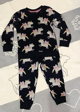 Піжамка з єдінорогами велюрова 2/3 роки