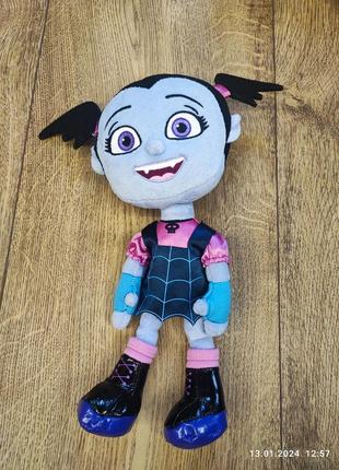 Плюшева лялька disney junior vampirina2 фото