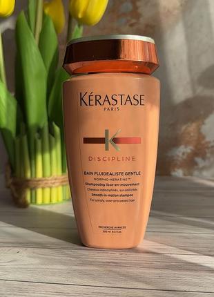 Шампунь-ванна для розгладження неслухняного волосся kerastase discipline bain shampoo