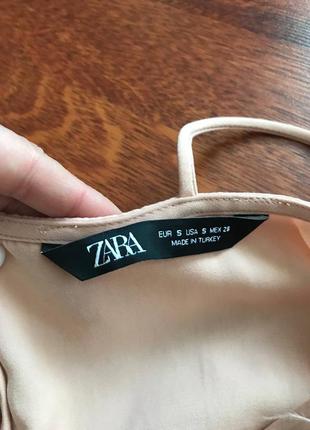 Актуальная, модная, стильная майка с перьями zara7 фото