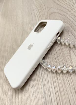 Белый чехол на iphone 125 фото