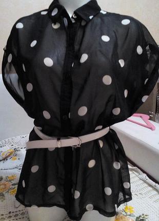 Дуже класна блузка в горошок