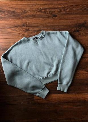 Укороченный свитшот prettylittlething