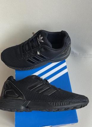 Adidas оригинал кроссовки 33 2