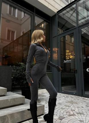 Жіночий комбінезон зі штанами з велюру розміри норма7 фото