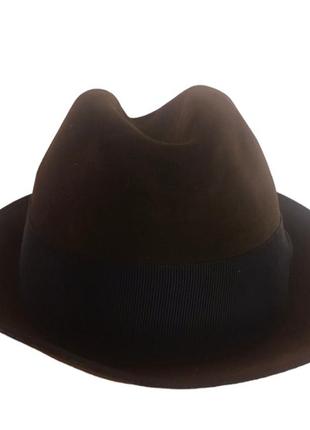 Стильная фетровая шляпа с лентой3 фото
