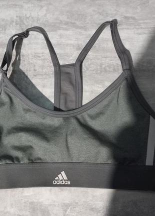 Спортивный топик adidas