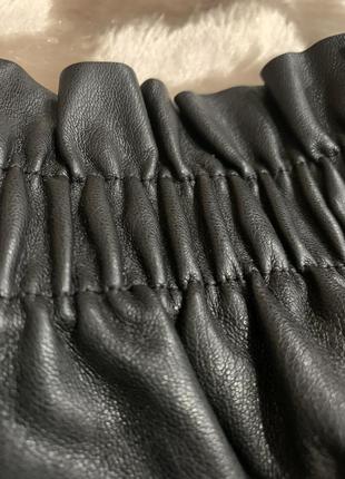 Юбка эко кожаная черная с карманом h&amp;m2 фото