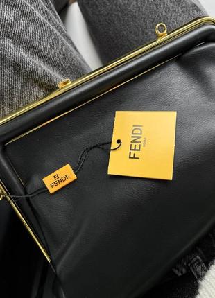 Сумка fendi8 фото