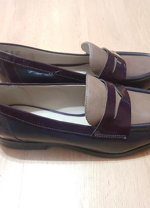 Шкіряні лофери clarks hotel secret purple