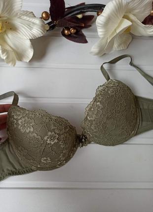 Красивый кружевной бюстгальтер с пуш-ап! 75в