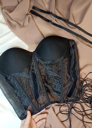 Корсет зі шнурівкою