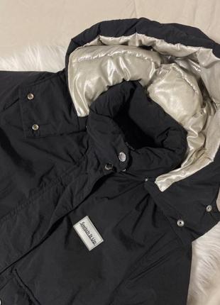 Черная куртка дутик пуфер укороченная bershka6 фото