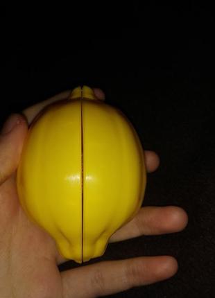 Игрушка на липучке лимончик