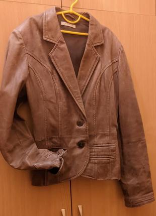 Шкіряна куртка-піджак promod , розмір м.