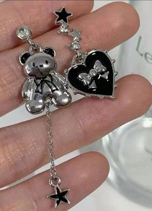 Серьги сережки гвоздики ассиметричные