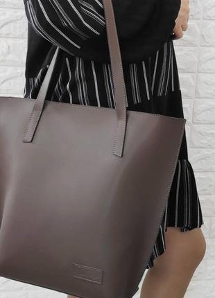 Лаконічна велика жіноча сумка чорна шопер зі шкірозамінника, розкішна якість9 фото